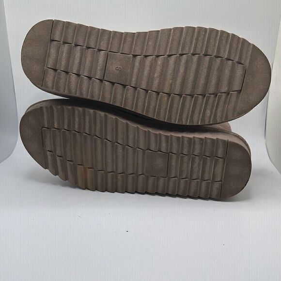 CUSHIONAIRE Cozy Boot 8 TAUPE - Picture 5 of 7